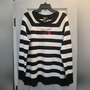 NWT Torrid Size 00 Marilyn Monroe Black and White Striped Sweater